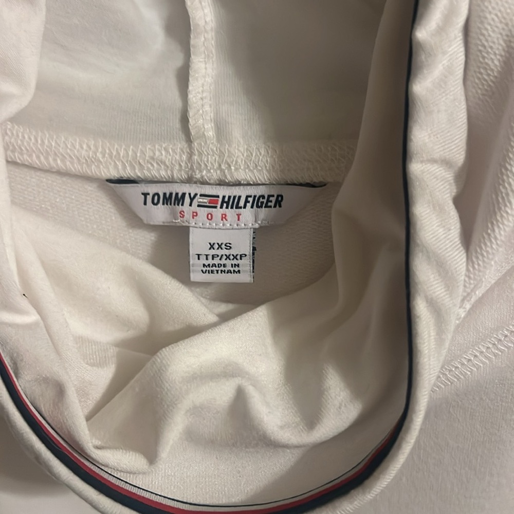 Sweater - Picture 2 of 4